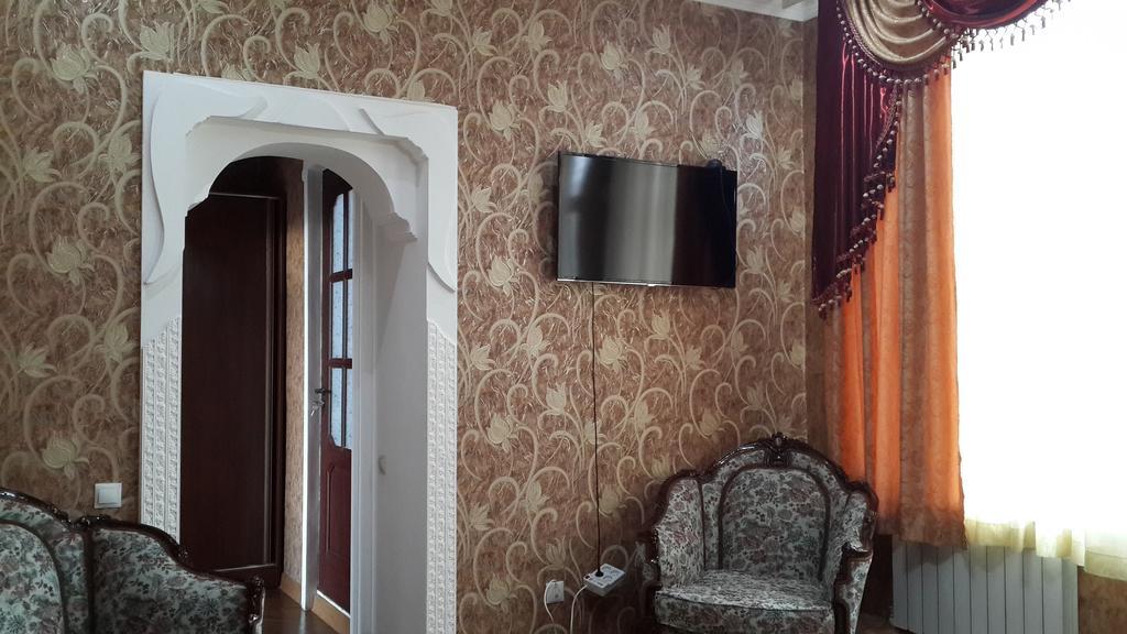 Edemi Hotel Kutaisi Phòng bức ảnh