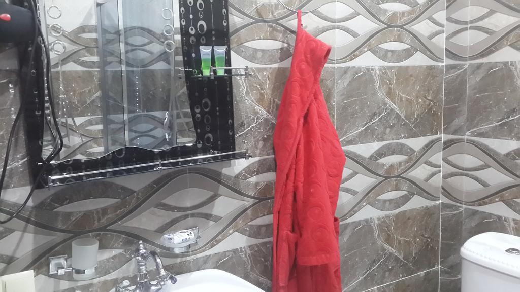 Edemi Hotel Kutaisi Phòng bức ảnh